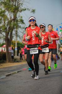 BIB: 40080, 4020
                            <button type="button" onclick="openModal(10332861)" class="btn btn-primary btn-sm float-right btn-popup" data-toggle="modal" data-target=".modal-high-quality">
                        <i class="fas fa-shopping-cart"></i> Add to Cart
                    </button>
                                            <button type="button" onclick="isThisMe(10332861, true)" class="btn btn-success btn-sm float-right btn-popup btn-isme hidden" data-toggle="tooltip" data-placement="bottom" title="นี่คือรูปของคุณใช่ไหม คลิกที่นี่เพื่อเอาเข้าอัลบั้ม">
                        <i class="fas fa-plus"></i> Add to album
                    </button>
                    <button type="button" onclick="isThisMe(10332861, false)" class="btn btn-warning btn-sm float-right btn-popup btn-isnotme hidden">
                        <i class="fas fa-ban"></i> Remove from album
                    </button>